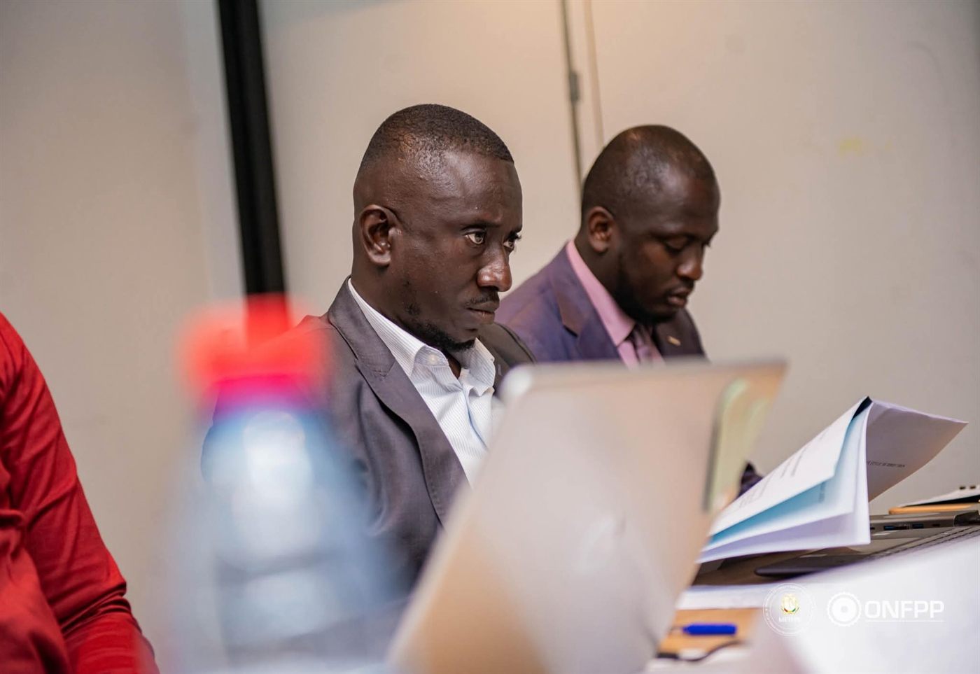 Travail collaboratif en sous-groupe sur documents